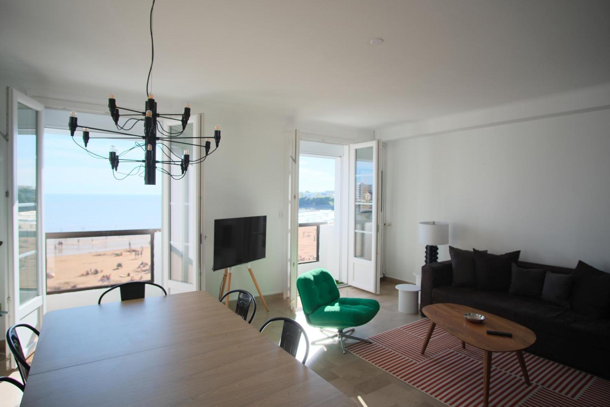 Appartement Avec Balcons Vue Mer A Pontaillac Royan Bagian luar foto
